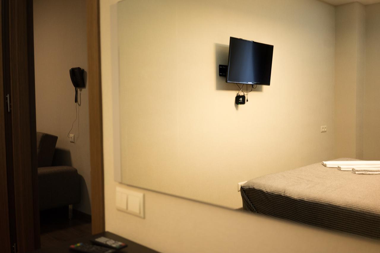 All Seasons Hotel On Freedom Square 트빌리시 외부 사진